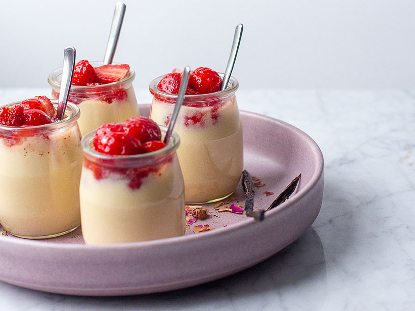 Buttermilk pudding with honey and macerated strawberries - Edible ...